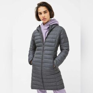 Aritzia TNA tnaction Botanie Long Puffer jacket